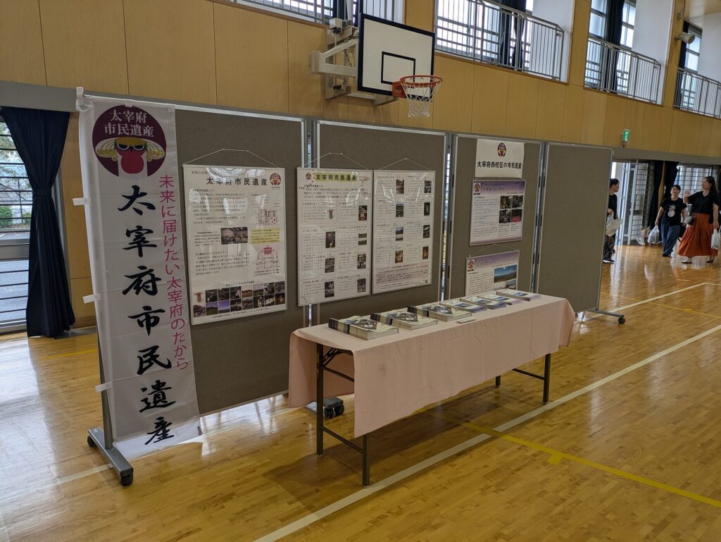 西校区合同文化祭「くくりん祭」で出張展示をしました。